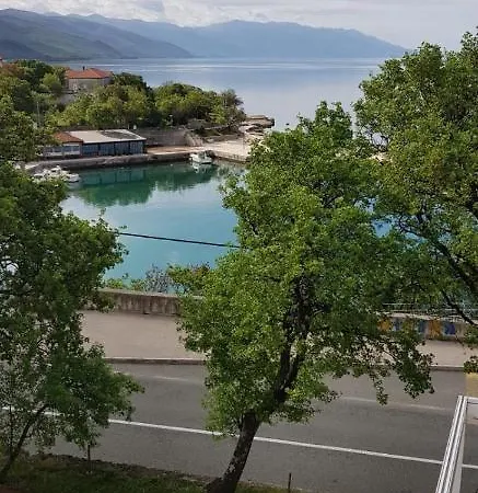 krevet i doručak And Restaurant Danica