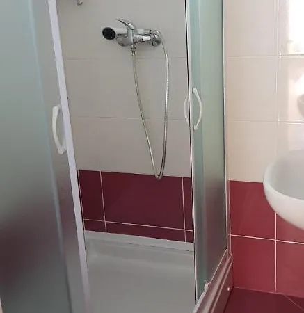 krevet i doručak And Restaurant Danica